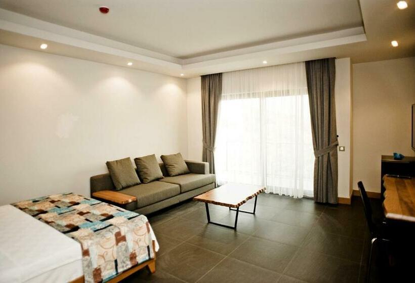 Номер Deluxe Вид на Море, Degirmenburnu Residence