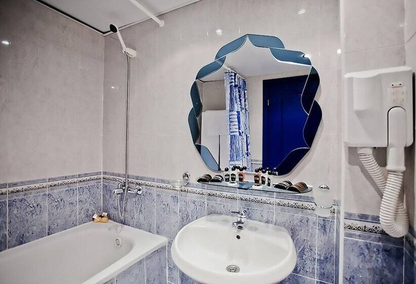 Quarto Estandar Vista Mar, Chaika Beach Resort