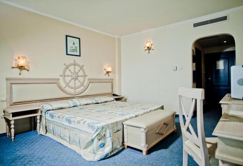Quarto Estandar Vista Parque, Chaika Beach Resort