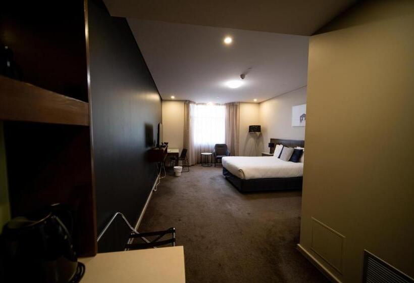 Номер Стандарт с Гидромассажем, Sfera's Park Suites & Convention Centre