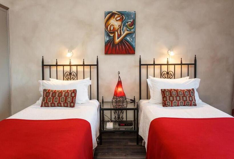 Номер Стандарт, Miles B&b Guest House