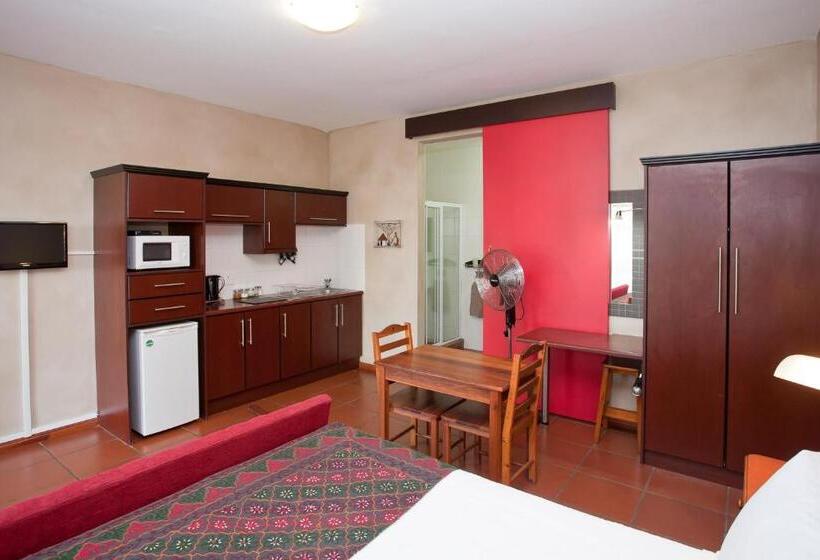 Номер Стандарт, Miles B&b Guest House