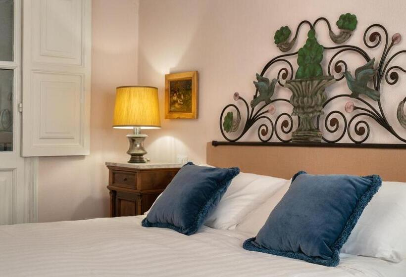 غرفة قياسية سرير كينج, Bellezza Suites