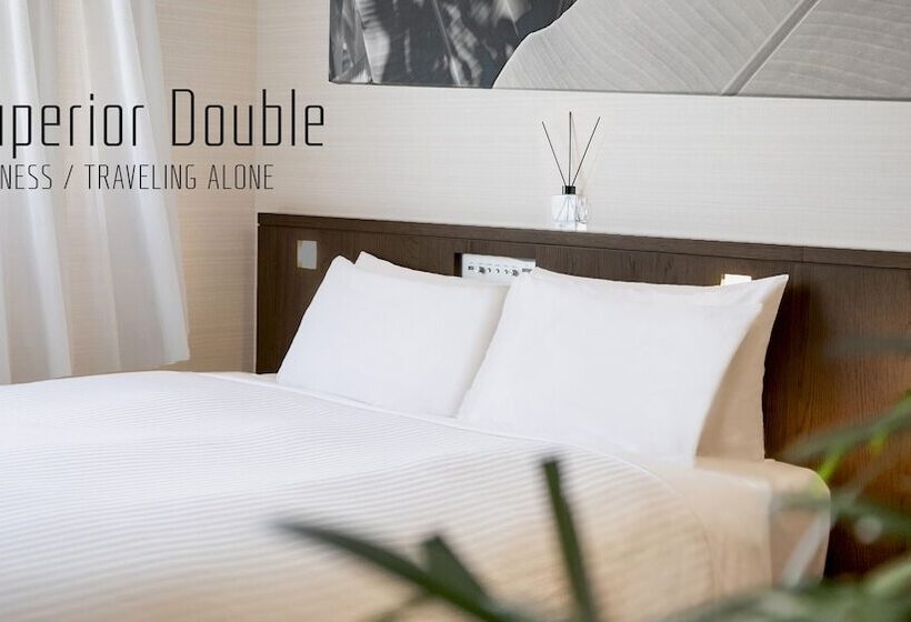 Quarto Superior, Gracery Naha