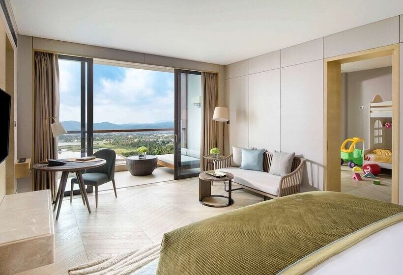 Клубный люкс с видом на море, Sofitel Sanya Leeman Resort