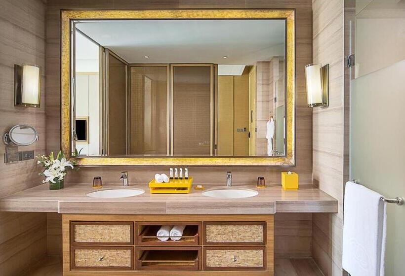 Номер Deluxe, Sofitel Sanya Leeman Resort