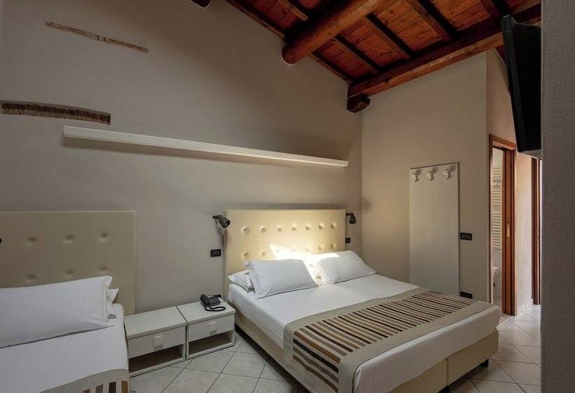 غرفة قياسية ثلاثية, Abbazia Bed & Breakfast