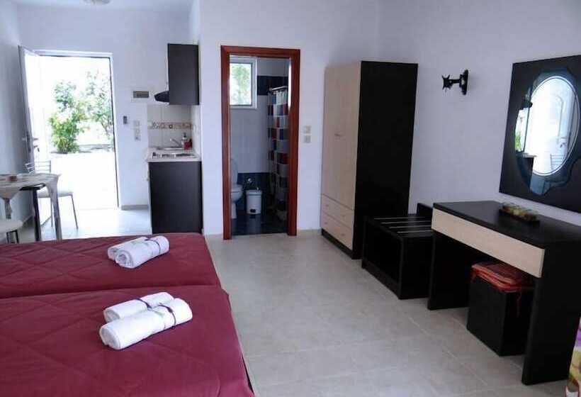 استودیوی استاندارد, Anelia Boutique Studios & Apartments