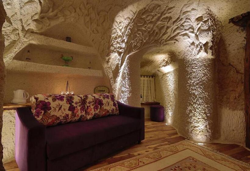 جناح, Panoramic Cave Hotel & Spa