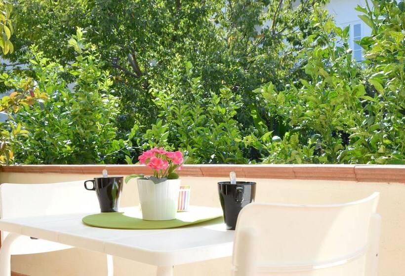 Номер Дюплекс, Sorrento Guest House