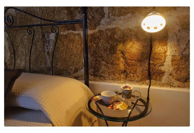 プールビュースタンダードルーム, Morfeo Charming Rooms & Relax
