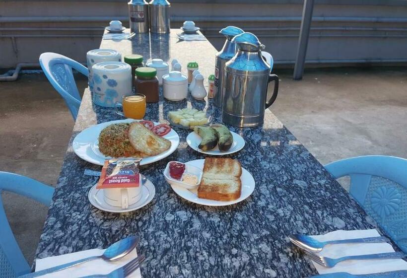 اتاق استاندارد, Red Dragon Hotel Hsipaw