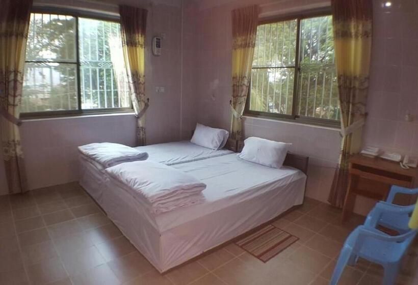 اتاق استاندارد, Red Dragon Hotel Hsipaw
