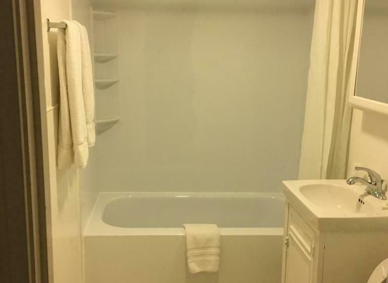 Номер Стандарт, Clarence Inn Extended Stay