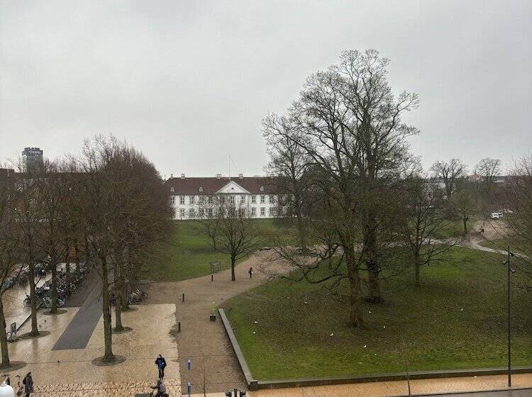 اتاق استاندارد سه نفره, Danhostel Odense City