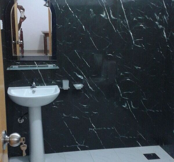 سوییت خانوادگی, Sea Zone Hotel Nilaveli