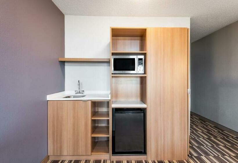 Люкс, Microtel Inn & Suites By Wyndham Beaver Falls