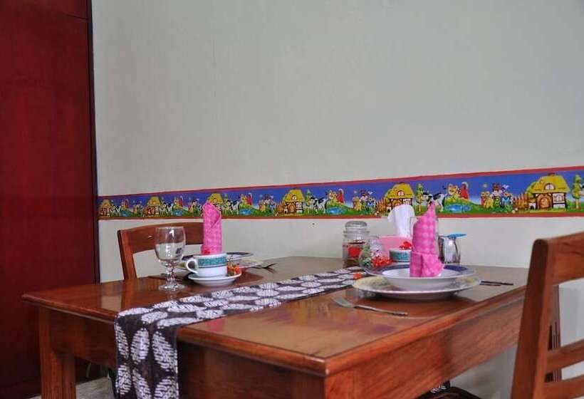 小型套房, My Home Guesthouse