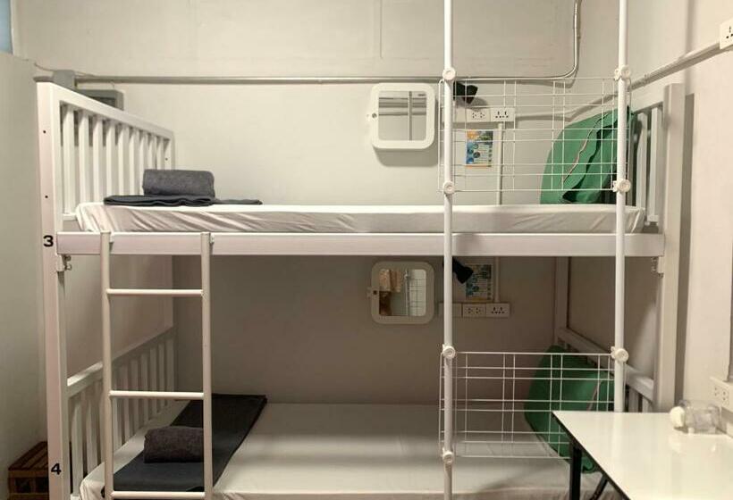 اتاق استاندارد, Sleep Sheep Phuket Hostel Sha