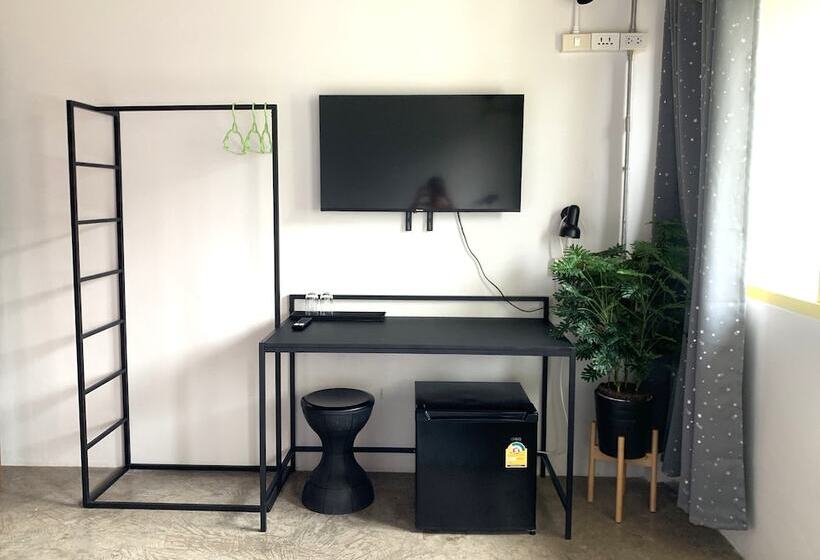 اتاق استاندارد, Sleep Sheep Phuket Hostel Sha