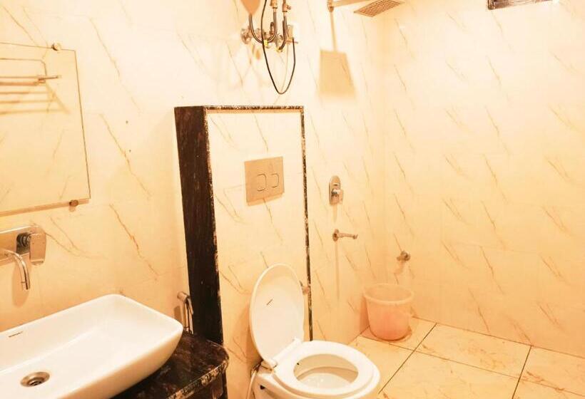 اتاق استاندارد چهار تخته, Krone A Family Hotel Near Igi Airport