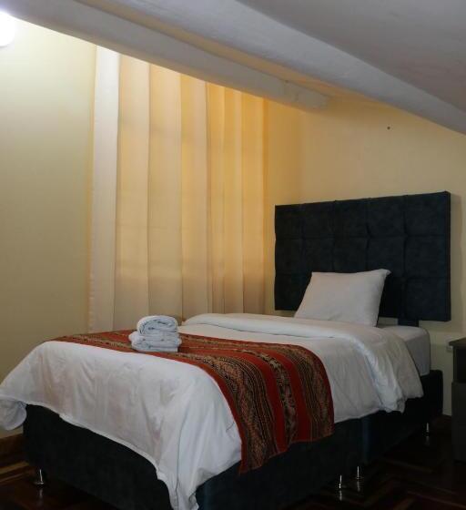 Quarto Estandar Banheiro Compartilhado, Cusco Hawka Pacha Hostal
