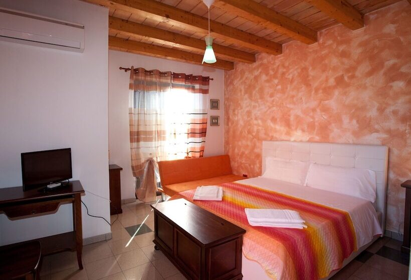 Номер Стандарт, La Casa Rossa Country House