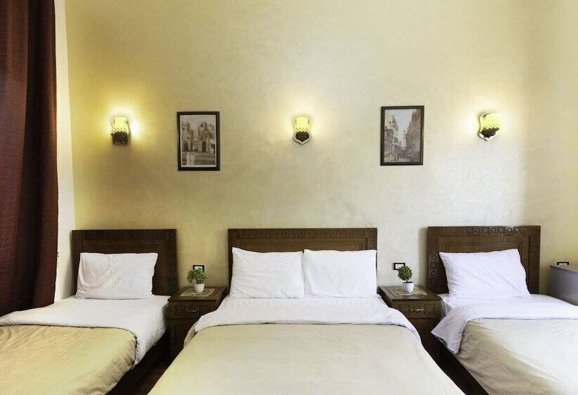 اتاق استاندارد چهار تخته, Minerva Grand Hostel Cairo