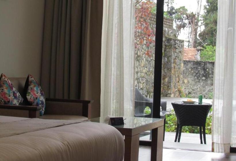 Номер Стандарт Вид на Сад, Mountain Retreat Kodai