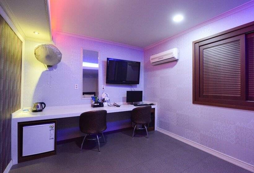 Номер Deluxe, Top Motel Busan