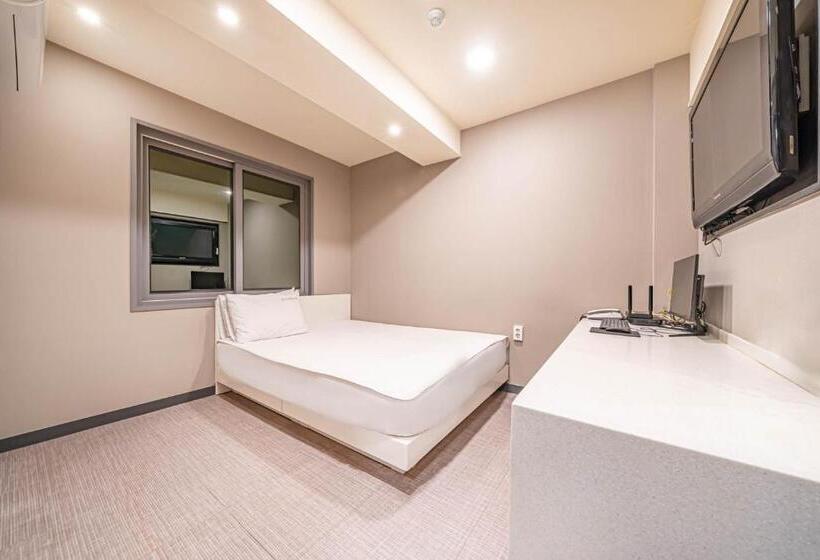 Номер Стандарт, Top Motel Busan