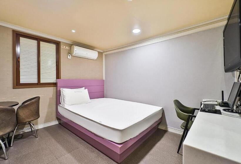 Номер Стандарт, Top Motel Busan