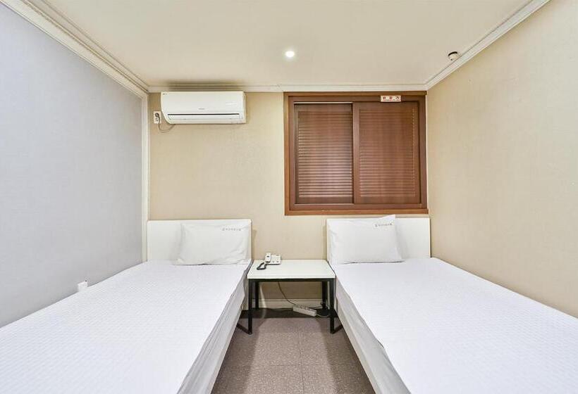 Номер Стандарт, Top Motel Busan