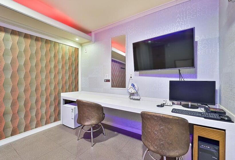 Номер Deluxe, Top Motel Busan
