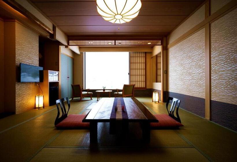 ファミリールーム, Aburaya Tousen