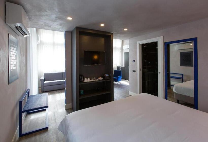 اتاق خانوادگی, Al Campanile   Luxury Suites & Apartments