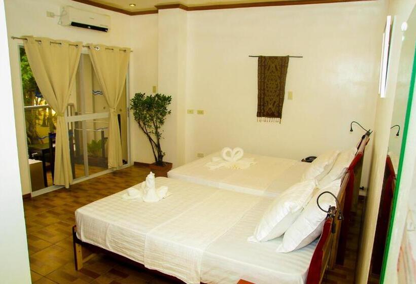 Quarto Familiar Deluxe, Divegurus Boracay Beach Resort