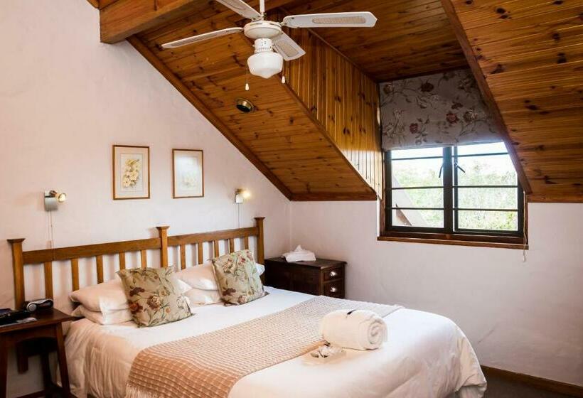 Четырехместный Номер Стандарт, Jenny's Guest House