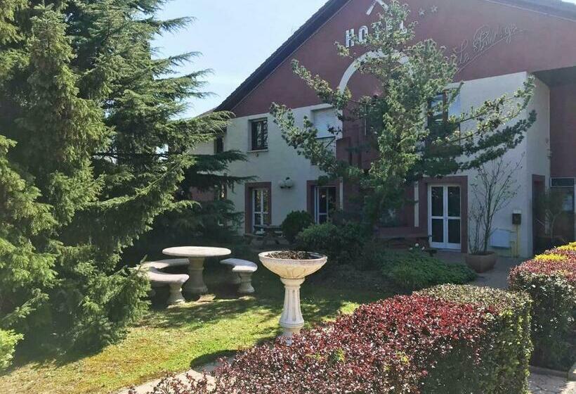 Номер Стандарт Трехместный, Hôtel Restaurant Le Privilège   Authentic By Balladins