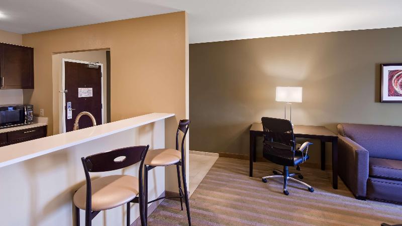 Люкс Кровать Кинг, Best Western Plus Thornburg Inn & Suites