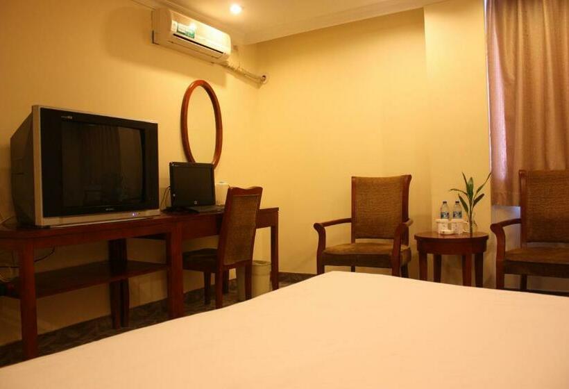 سوییت لوکس, Greentree Inn Shanghai Chongming Bao Town Express