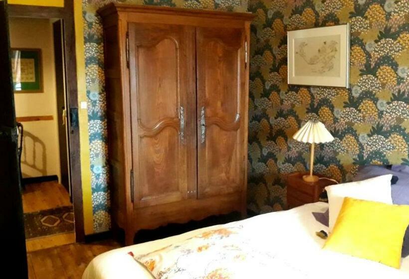Номер Стандарт, Les Loges Du Chaudron