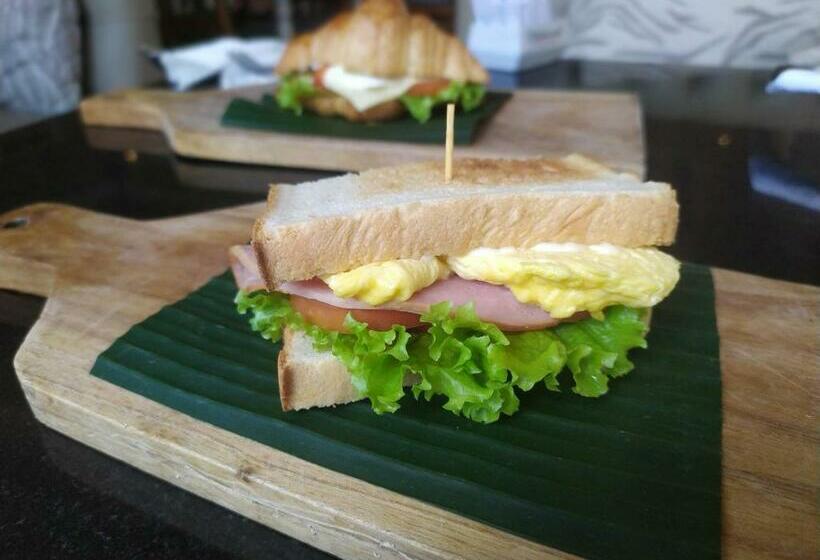 Номер Стандарт Вид на Горы, Nobody Inn Bali At Arya Guest House