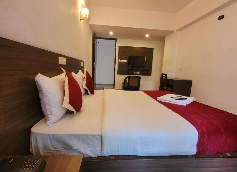 Номер Deluxe, Four Squares Inn, Technopark Phase 3