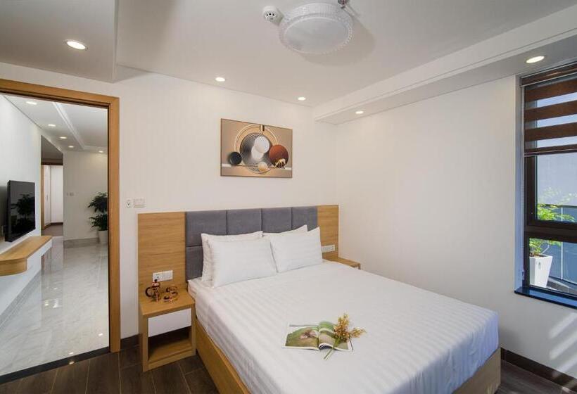 1 Bedroom Penthouse Apartment, Hsuites Riverside Hotel And Apartment