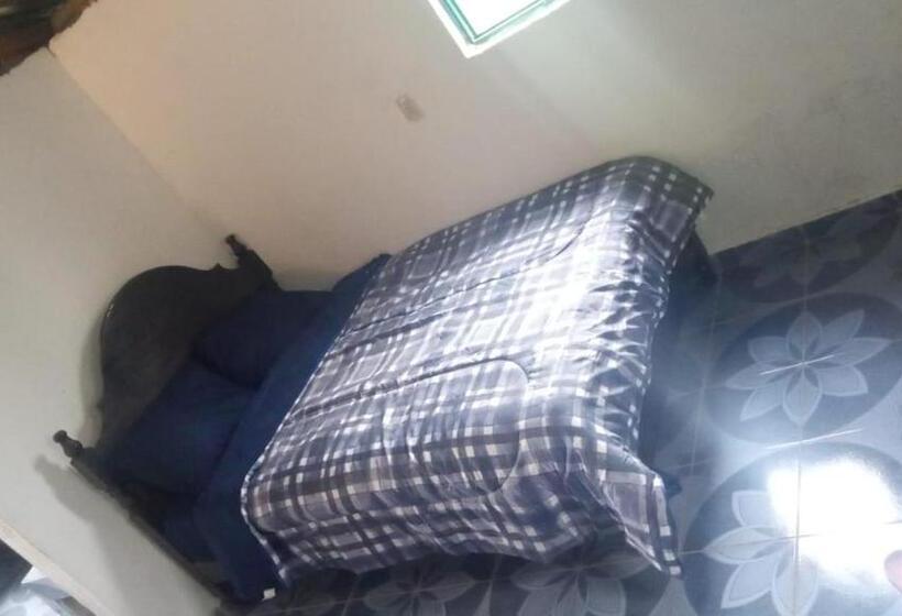 Quarto Estandar, Casa Del Bosque 2