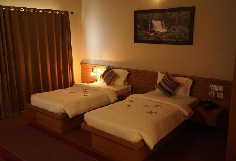 Люкс Повышенной Комфортности, Niraamaya Retreats Vaidekam, Kannur