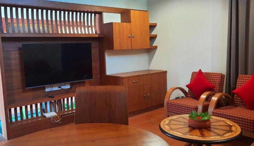 Вилла 2 Спальни, Niraamaya Retreats Vaidekam, Kannur