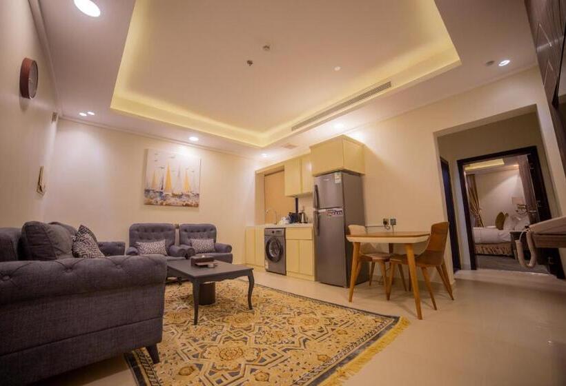 Люкс 3 Спальни, Guest House Hotel Apartments
