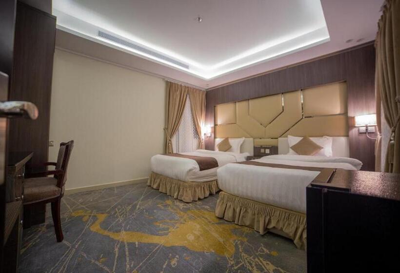 Люкс 3 Спальни, Guest House Hotel Apartments